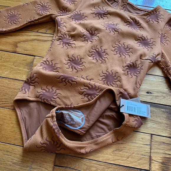 NWT THRILLS Solstice Long-Sleeve One-Piece - Picture 9 of 11